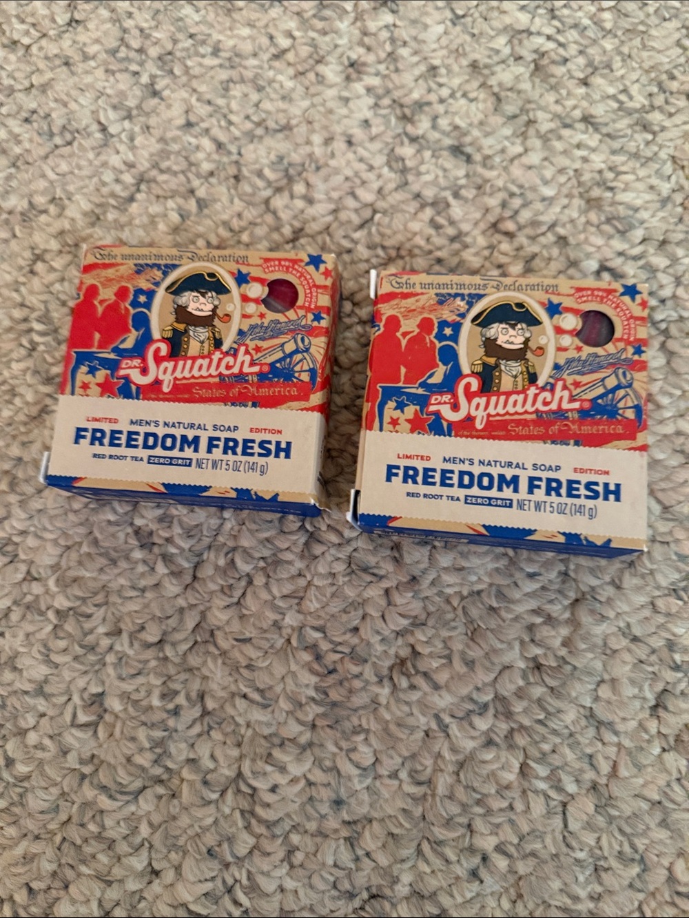 Dr. Squatch Freedom Fresh Men's Natural Soap - Red/Blue NWT. 2 bars